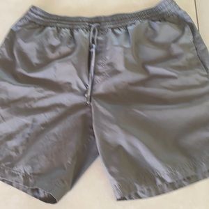 Men’s Dolce and Gabbana shorts grey sz med